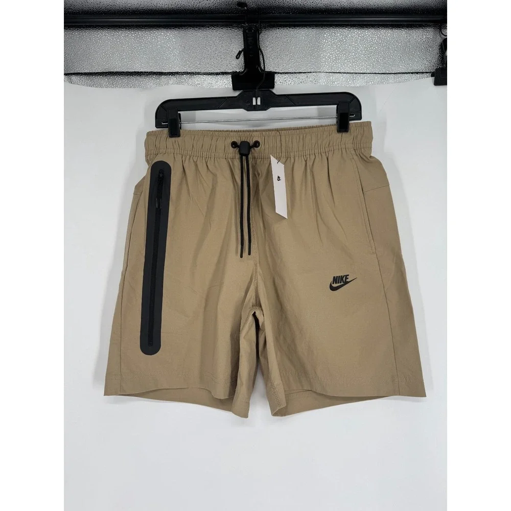 Nike Tech Woven Shorts Mens Medium Khaki Nylon Standard Fit Athletic HQ0470-297
